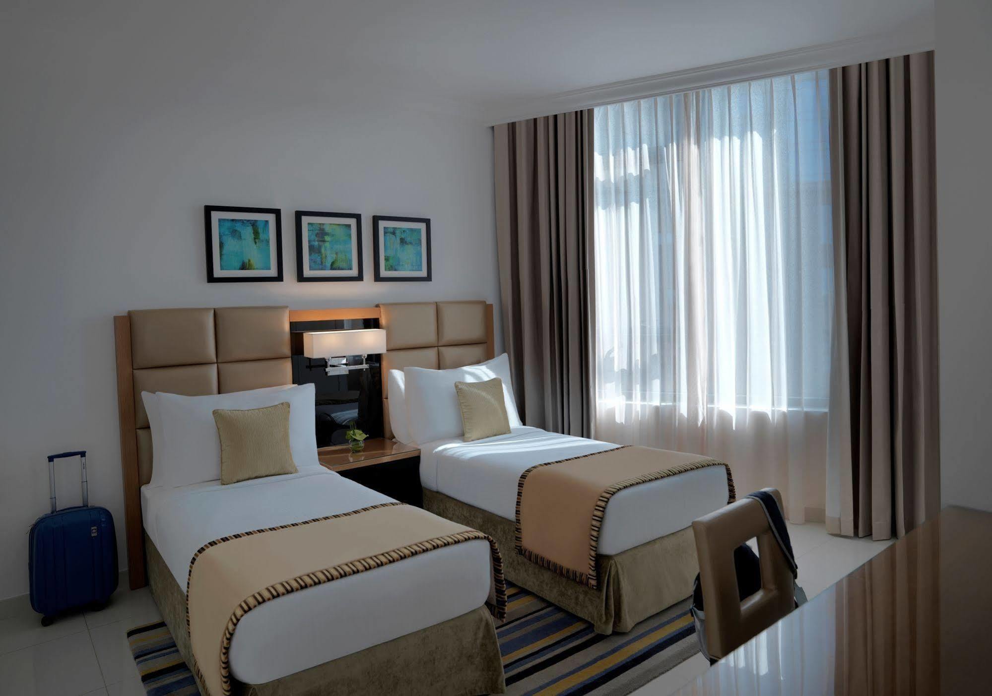 Damac Maison De Ville Breeze Dubai Esterno foto