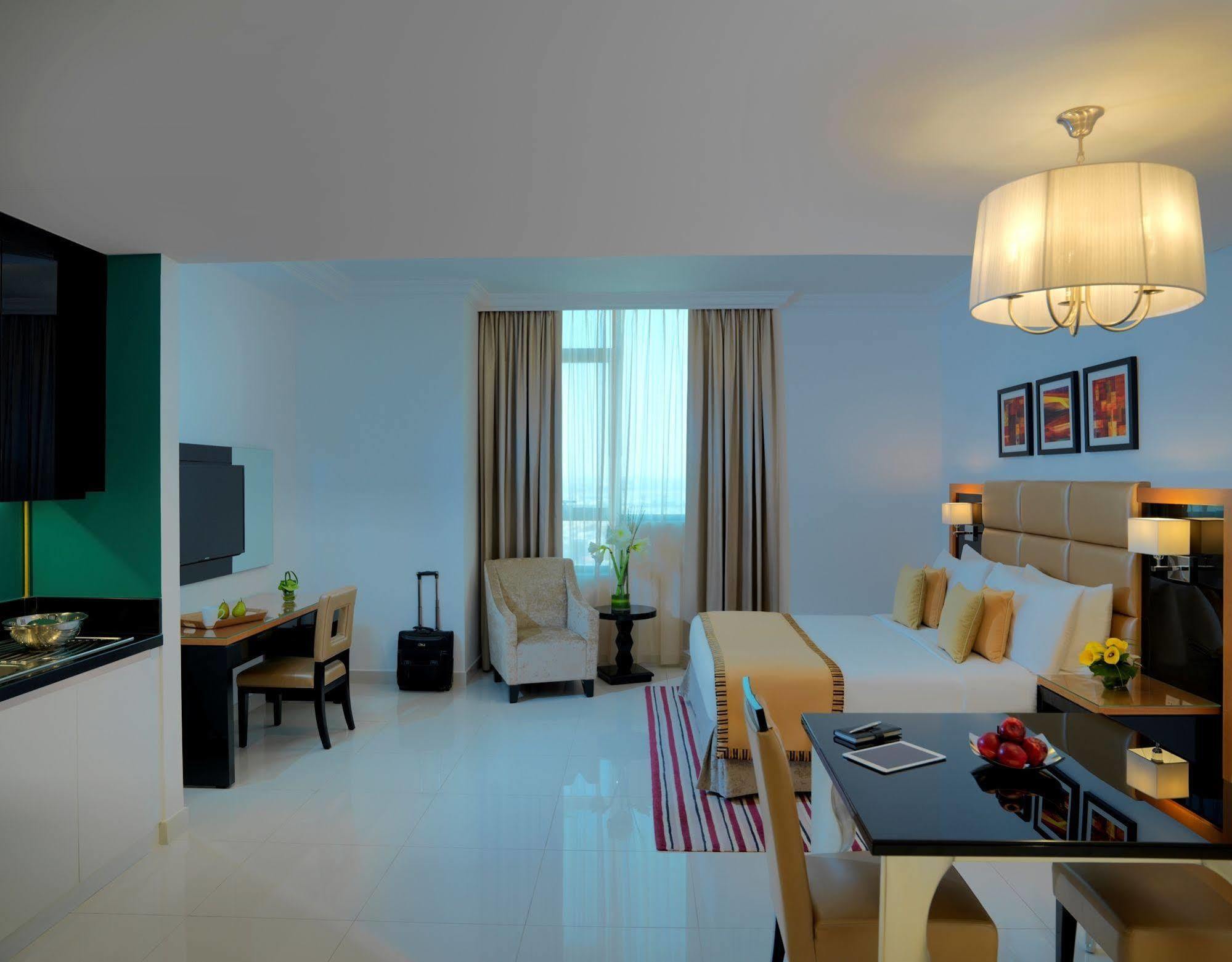 Damac Maison De Ville Breeze Dubai Esterno foto